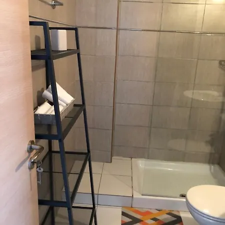 Must - Center דירה לרנקה